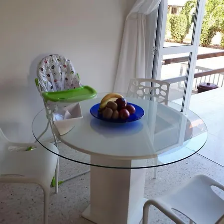 - Ayia Thekla Sea View Vila *