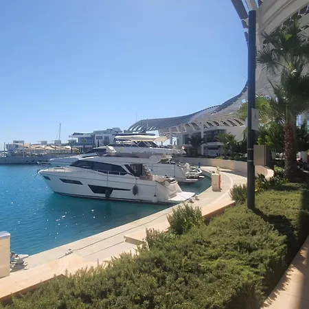 - Ayia Thekla Sea View Vilă